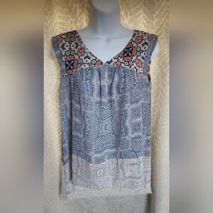 Knox Rose Graphic Blouse Blue Red Relaxed Fit